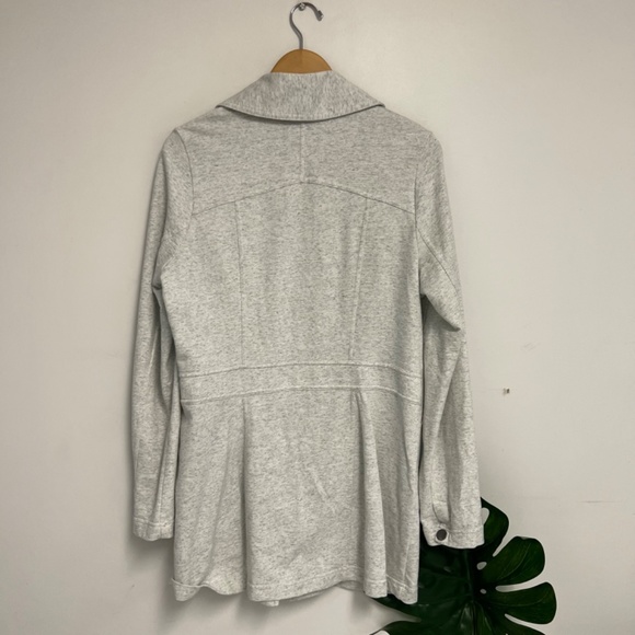 cabi sweater jacket style 210 Size L - Picture 6 of 6